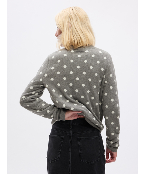GAP(ギャップ)の「CashSoft カシミヤタッチ クルーネックセーター(ニット/セーター・レディース・その他1/ドット/ブラック/ホワイト系その他/ストライプ/ピンク/その他/グリーン・M/XS/S/XL/L/XXS)」の16枚目の写真