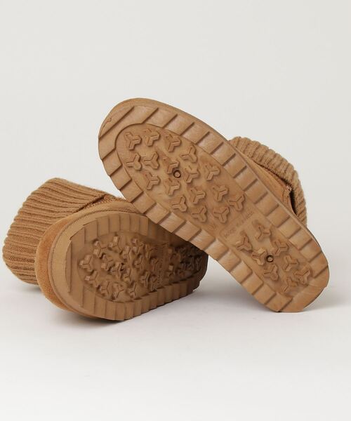 chumchum（チャムチャム）の「ニットショートムートンブーツ（ブーツ・レディース・キャメル/ブラック/ダークブラウン・M/L/LL）」の5枚目の写真