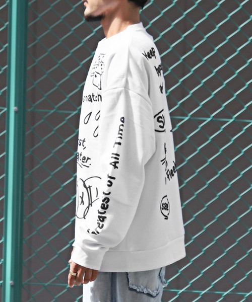 LUXSTYLE（ラグスタイル）の「落書き発泡プリント裏起毛スウェット（スウェット・メンズ・ホワイト/ブラック・L/M）」の4枚目の写真