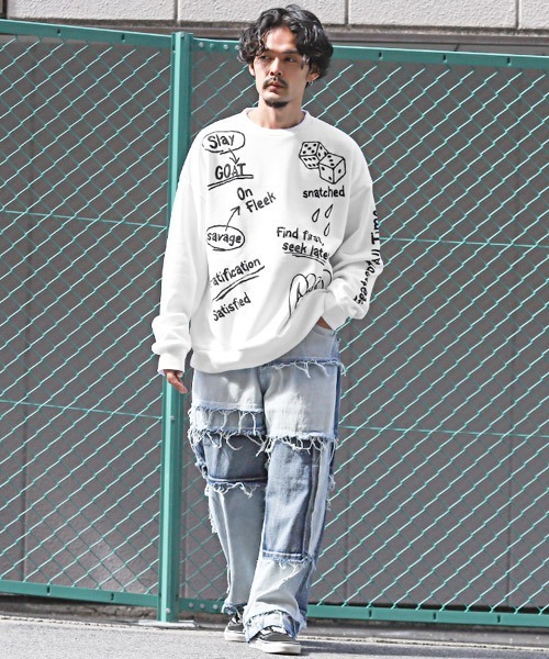 LUXSTYLE（ラグスタイル）の「落書き発泡プリント裏起毛スウェット（スウェット・メンズ・ホワイト/ブラック・L/M）」の5枚目の写真