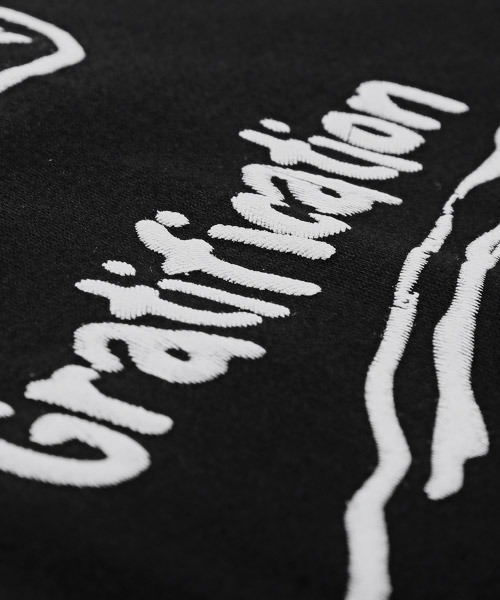 LUXSTYLE（ラグスタイル）の「落書き発泡プリント裏起毛スウェット（スウェット・メンズ・ホワイト/ブラック・L/M）」の17枚目の写真