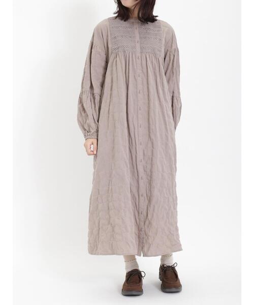 Samansa Mos2（サマンサ モスモス）の「胸元レース貼りワンピース（ワンピース・レディース・モカ/ブラック/キナリ・F）」の3枚目の写真