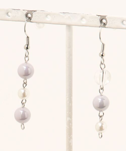 tone（トーン）の「【-lensa-】アシメなビーズピアス(MA)（ピアス（両耳用）・レディース・パープル・FREE）」の7枚目の写真