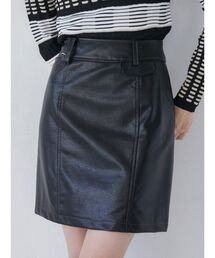 MURUA | フェイクレザーフラップミニスカート(スカート)