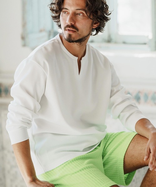felkod（フィルコッド）の「mlt4624- Shirts Like Oversized Key Neck Pullover  カットソー（ポロシャツ・メンズ・ホワイト×ピンク/ブラック×ピンク・S/M/L）」の3枚目の写真