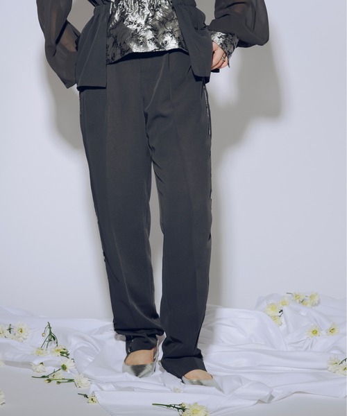 Ezick(エジック)の「Jacquard line ロングスラックス(スラックス・レディース・ブラック/チャコールグレー・FREE)」の7枚目の写真