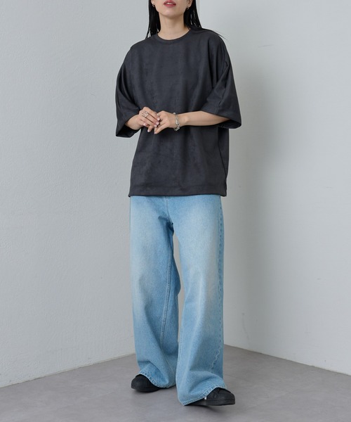 COLONY 2139（コロニートゥーワンスリーナイン）の「シンセティックドルマンスリーブビッグT（Tシャツ/カットソー・メンズ・チャコールグレー/アイボリー/ライトグレー・MEDIUM/LARGE）」の14枚目の写真