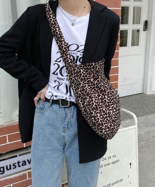 Jayro(ジャイロ)の「プリントショルダーバッグ(トートバッグ・レディース・ホワイト/ホワイト系その他/ダークブラウン/グリーン/レッド・FREE)」の19枚目の写真