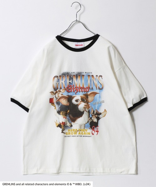 Salong hameu（サロン ハミュー）の「Gremlins（グレムリン）GIZMOギズモ キャラクター ヴィンテージプリント・ムービーポスタープリント・刺繍 半袖Tシャツ メンズ レディース ユニセックス（Tシャツ/カットソー・メンズ・ブラック/グレー系その他/ホワイト/ホワイト系その他/グレー系その他2/ホワイト×ブラック/チャコールグレー/アッシュグレー/ブラック系その他/グレー系その他3/グリーン系その他/マスタード/グリーン/ブラック系その他4/ブラウン/ホワイト系その他3/ホワイト系その他5/ホワイト×レッド/ブラウン系その他/ブラック系その他2/ブラック系その他3/ホワイト系その他4/ホワイト系その他2・M/L/LL）」の4枚目の写真