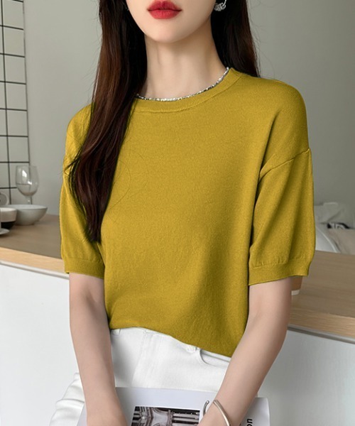 COCOMOMO（ココモモ）の「ジャケット合わせにも。大人のキレカジニット クルーネックニット きれいめ サマーニット 半袖ニット クルーネック ニット 半袖 オフィスカジュアル 春服 夏服 秋服（ニット/セーター・レディース・ブルー/イエロー/ピンク/ベージュ/ブラック/ホワイト/ライトブラウン/グリーン/ロイヤルブルー/グレー/ネイビー/ダークブラウン/ワインレッド/パープル・FREE）」の12枚目の写真