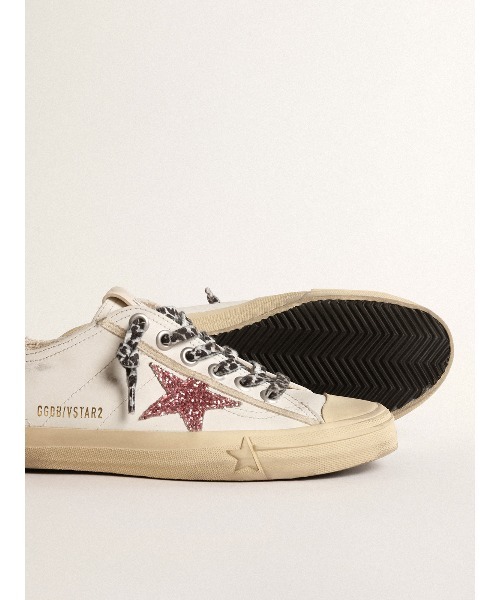GOLDEN GOOSE(ゴールデングース)の「V-Star ピンクグリッタースター&ラミネートレザーヒールタブ(スニーカー・レディース・ホワイト×ピンク・39/38/37/36)」の4枚目の写真