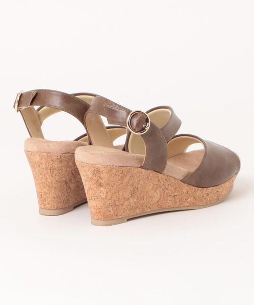 Piedi Nudi(ピエディヌーディ)の「アシンメトリー 美脚サンダル(サンダル・レディース・ベージュ/ブラック/ダークブラウン/グレー・M/LL/L/S)」の5枚目の写真