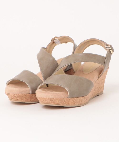 Piedi Nudi(ピエディヌーディ)の「アシンメトリー 美脚サンダル(サンダル・レディース・ベージュ/ブラック/ダークブラウン/グレー・M/LL/L/S)」の8枚目の写真