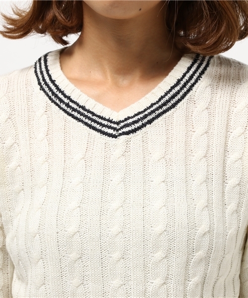 earth music&ecology（アースミュージックアンドエコロジー）の「チルデンケーブルニットプルオーバー（ニット/セーター・レディース・オフホワイト/杢グレー/ネイビー・FREE）」の7枚目の写真