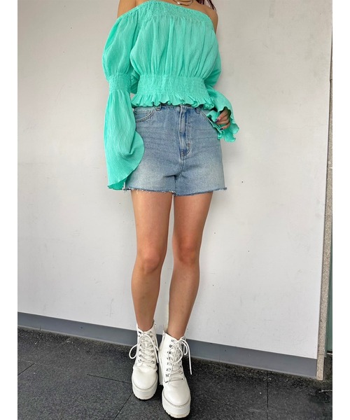 EGOIST（エゴイスト）の「ヘムカットオフショートパンツ（デニムパンツ・レディース・ホワイト/ブラック/ブルー・S/M）」の3枚目の写真