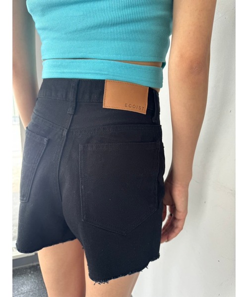EGOIST（エゴイスト）の「ヘムカットオフショートパンツ（デニムパンツ・レディース・ホワイト/ブラック/ブルー・S/M）」の18枚目の写真