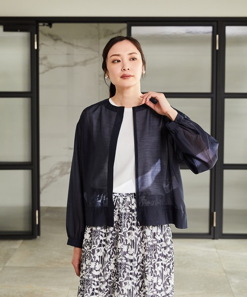 A/C DESIGN BY ALPHA CUBIC（エーシーデザインバイアルファキュービック）の「【接触冷感・洗濯可能】毛玉になりにくいノースリーブプルオーバー（ニット/セーター・レディース・ブラック/オフホワイト/ライトグレー・M/L）」の13枚目の写真