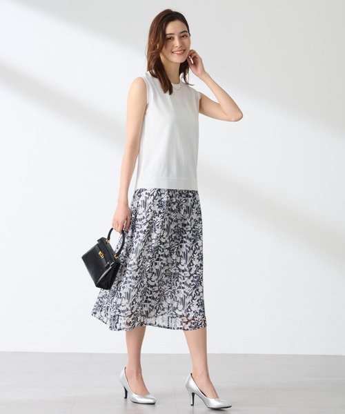 A/C DESIGN BY ALPHA CUBIC（エーシーデザインバイアルファキュービック）の「【接触冷感・洗濯可能】毛玉になりにくいノースリーブプルオーバー（ニット/セーター・レディース・ブラック/オフホワイト/ライトグレー・M/L）」の21枚目の写真