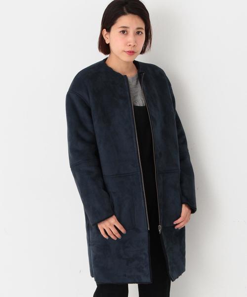 Another Edition(アナザーエディション)の「【展開店舗限定】フェイクムートンリバーシブルノーカラーコート/aeBC F/MOUTON RV N/C CT(ムートンコート・レディース・グレー/ベージュ/ネイビー・MEDIUM/SMALL)」の7枚目の写真