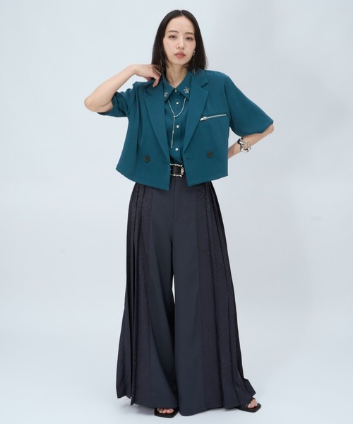 HARE(ハレ)の「トロミショートジャケット(HARE)(テーラードジャケット・レディース・ブラック/ボルドー/パープル/ブラック系その他/ライトグレー/ブルーグリーン・FREE)」の14枚目の写真