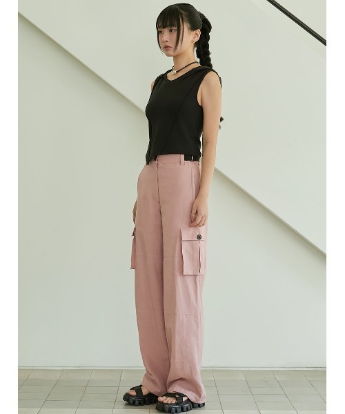 ACOVER(オコボ)の「A'GEM/9 × .kom 『ACOVER/オコボ』 HOOD PINTUCK CROP SLEEVELESS/フードピンタッククロップスリーブレス(タンクトップ・レディース・ブラック/ホワイト・FREE)」の9枚目の写真