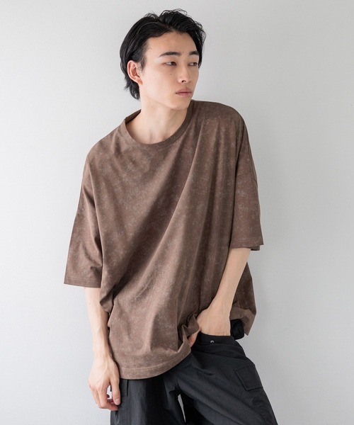 LOWRYS FARM(ローリーズファーム)の「カコウドルマンSS133079(Tシャツ/カットソー・メンズ・ブラウン/レッド/グレー・MEDIUM/LARGE)」の1枚目の写真