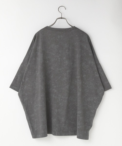LOWRYS FARM(ローリーズファーム)の「カコウドルマンSS133079(Tシャツ/カットソー・メンズ・ブラウン/レッド/グレー・MEDIUM/LARGE)」の4枚目の写真