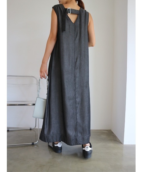 TRUNC（トランクエイティーエイト）の「Rayon Denim No Sleeve Dress（ワンピース・レディース・ブラック/ネイビー・FREE）」の10枚目の写真