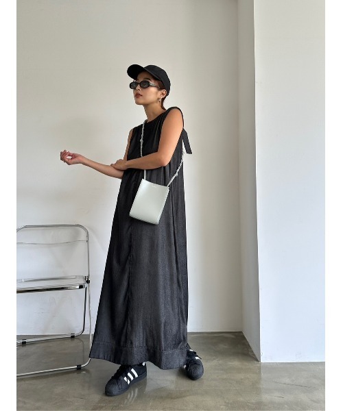 TRUNC（トランクエイティーエイト）の「Rayon Denim No Sleeve Dress（ワンピース・レディース・ブラック/ネイビー・FREE）」の17枚目の写真