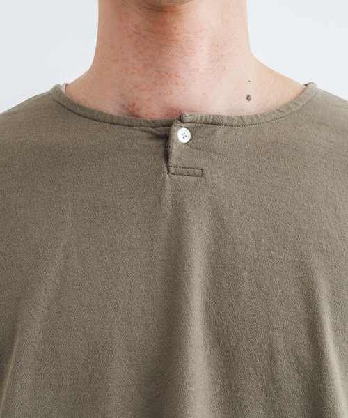quadro(クオドロ)の「DEPENDアムンゼンone釦tee(Tシャツ/カットソー・メンズ・オリーブ/カーキ/オフホワイト・LARGE/MEDIUM)」の7枚目の写真