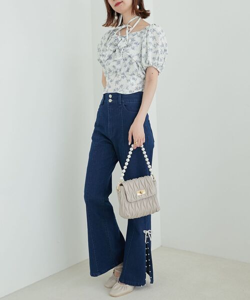 MAJESTIC LEGON(マジェスティックレゴン)の「2wayローズモチーフブラウス(シャツ/ブラウス・レディース・ホワイト系その他2/ブルー系その他2/グレー系その他・MEDIUM)」の18枚目の写真