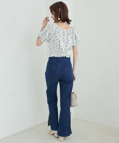 MAJESTIC LEGON(マジェスティックレゴン)の「2wayローズモチーフブラウス(シャツ/ブラウス・レディース・ホワイト系その他2/ブルー系その他2/グレー系その他・MEDIUM)」の19枚目の写真