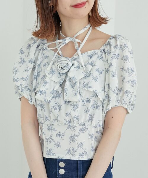 MAJESTIC LEGON(マジェスティックレゴン)の「2wayローズモチーフブラウス(シャツ/ブラウス・レディース・ホワイト系その他2/ブルー系その他2/グレー系その他・MEDIUM)」の20枚目の写真