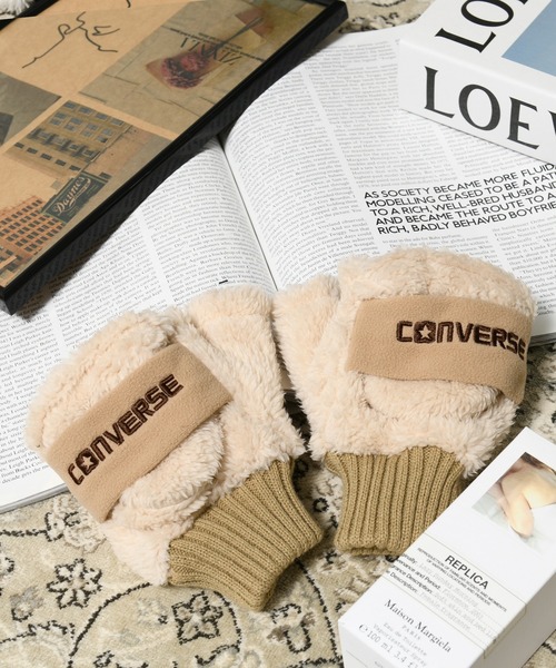 CONVERSE(コンバース)の「CONVERSE boa gloves with fleece band / コンバース フリースバンド ボアグローブ(手袋・レディース・ベージュ/グレー/ベージュ系その他/ピンク/オフホワイト・FREE)」の4枚目の写真