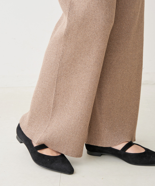 Spick & Span（スピックアンドスパン）の「Spick & Span ポインテッドリボンフラットシューズ（その他シューズ・レディース・ブラック・36/37/38）」の2枚目の写真