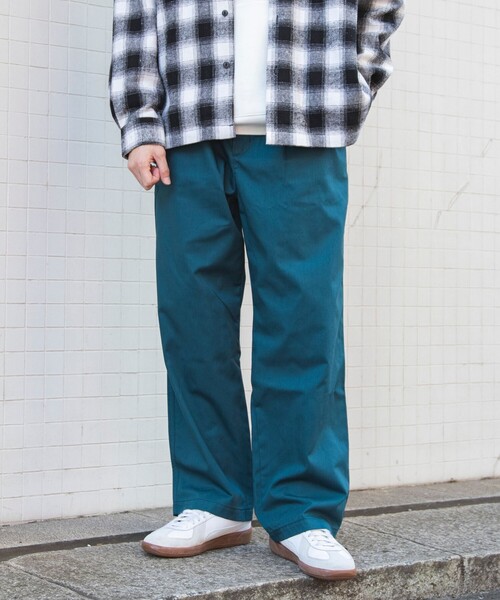 coen(コーエン)の「ガレージチノワイドストレートパンツ(チノパンツ・メンズ・ブラック/ターコイズブルー/ベージュ/ワインレッド・S/M/L/XL)」の3枚目の写真