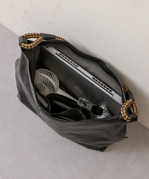 本革/ミディアムサイズ/軽量》ミックス編みワンハンドルバッグ