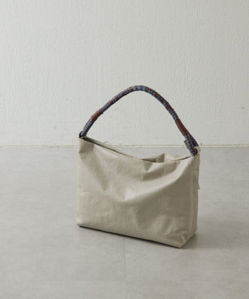 本革/ミディアムサイズ/軽量》ミックス編みワンハンドルバッグ