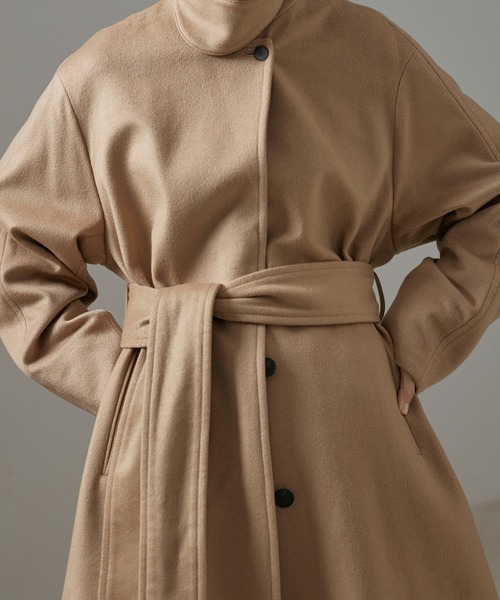 SALON adam et rope'（サロン アダム エ ロペ）の「PURE CASHMERE(ピュアカシミア/カシミヤ)ステンカラーコート（ステンカラーコート・レディース・ブラック/キャメル・FREE）」の12枚目の写真