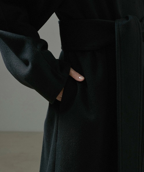 SALON adam et rope'（サロン アダム エ ロペ）の「PURE CASHMERE(ピュアカシミア/カシミヤ)ステンカラーコート（ステンカラーコート・レディース・ブラック/キャメル・FREE）」の8枚目の写真