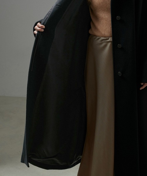 SALON adam et rope'（サロン アダム エ ロペ）の「PURE CASHMERE(ピュアカシミア/カシミヤ)ステンカラーコート（ステンカラーコート・レディース・ブラック/キャメル・FREE）」の3枚目の写真