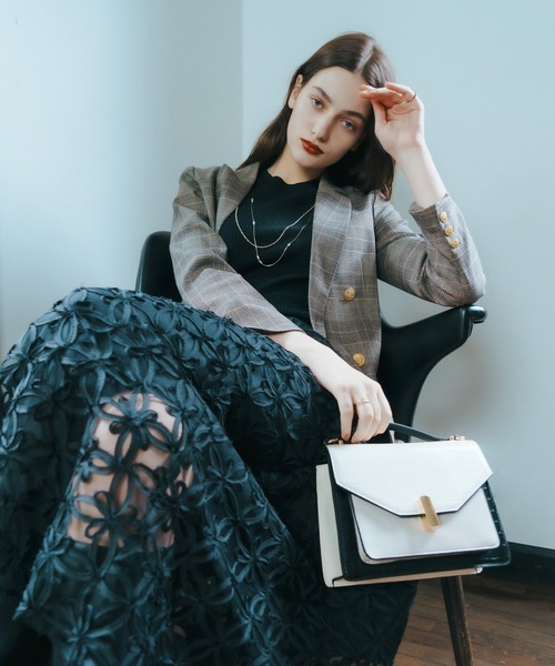 YECCA VECCA(イェッカヴェッカ)の「テープリボン刺繍フレアスカート(スカート・レディース・アイボリー/ブラック・FREE)」の2枚目の写真