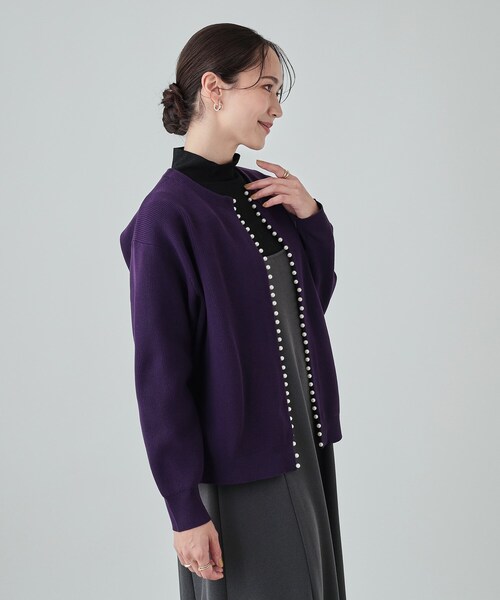 DRESKIP（ドレスキップ）の「◆フェイクパールが華やか フェミニンニットカーディガン（カーディガン/ボレロ・レディース・グレー/ブラック/ライトベージュ/ダークパープル・02/03/04）」の18枚目の写真
