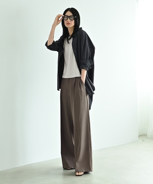 STYLE DELI(スタイルデリ)の「【BLK001】オーバーサイズシャツ(シャツ/ブラウス・レディース・スミクロ/オフホワイト/ブルー・FREE)」の5枚目の写真