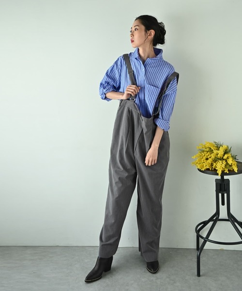 STYLE DELI(スタイルデリ)の「【BLK001】オーバーサイズシャツ(シャツ/ブラウス・レディース・スミクロ/オフホワイト/ブルー・FREE)」の16枚目の写真