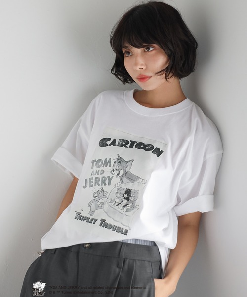 Tom&Jerry(トムアンドジェリー)の「【Warner】トム&ジェリーTEE 05💛(Tシャツ/カットソー・レディース・ライトブラック/ホワイト・XL/M)」の2枚目の写真