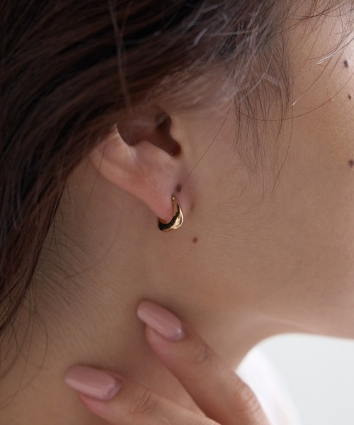 CIAOPANIC TYPY（チャオパニックティピー）の「lilミニニュアンスフープピアス（ピアス（両耳用）・レディース・ゴールド/シルバー・ONE SIZE）」の2枚目の写真