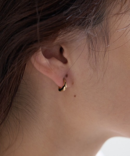 CIAOPANIC TYPY（チャオパニックティピー）の「lilミニニュアンスフープピアス（ピアス（両耳用）・レディース・ゴールド/シルバー・ONE SIZE）」の5枚目の写真