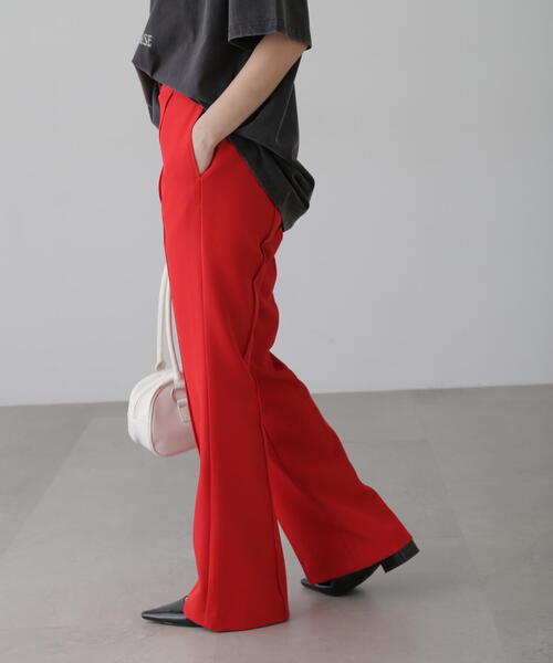 FREE'S MART(フリーズマート)の「フレアセンタープレスパンツ(スラックス・レディース・ブラック/グレー/レッド・X-SMALL/SMALL/MEDIUM)」の11枚目の写真