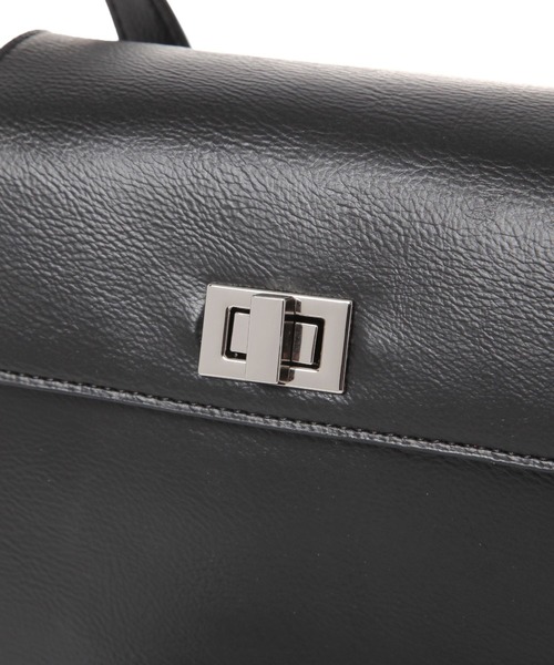 LAKOLE（ラコレ）の「フェイクレザーメタルスクエアミニショルダー / 140066（ショルダーバッグ・メンズ・サンドグレー/ブラック・FREE）」の13枚目の写真